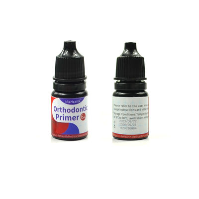 Adesivo ortodontico personalizzabile per esigenze di trattamento personalizzate