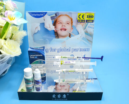Meccanismi doppi di antibatterici e antinfiammatori
Paste di idrossido di calcio preconfezionate con iodoformo - Riempimento del canale radicolare per bambini con confezione da 2 g